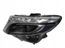 Mercedes-Benz V Class W447 Lampa przednia A4479060101