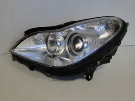 Mercedes-Benz CLS C219 Lot de 2 lampes frontales / phare A2198200161