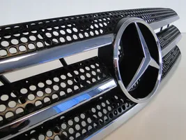 Mercedes-Benz ML W163 Etupuskurin ylempi jäähdytinsäleikkö A1638800185