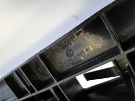 Mercedes-Benz GLC X253 C253 Staffa di montaggio del radiatore A0995040500