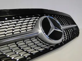 Mercedes-Benz B W247 Rejilla superior del radiador del parachoques delantero A2478806605
