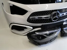 Mercedes-Benz GLA H247 Keulan korin osa A2478858008