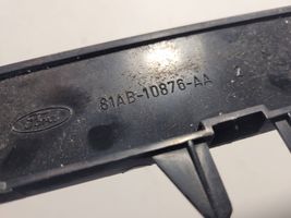 Ford Escort Prietaisų skydelio apdaila 81AB10876AA