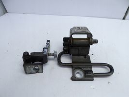 Seat Leon (5F) Front door hinge set 