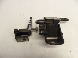 Seat Leon (5F) Front door hinge set 