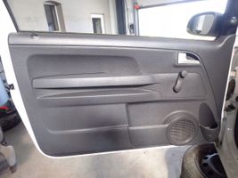 Volkswagen Fox Rivestimento del pannello della portiera anteriore 