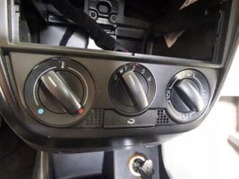 Volkswagen Fox Panel klimatyzacji / Ogrzewania 