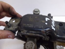 Volkswagen Fox Valvola di depressione sul supporto motore 6Q0199555