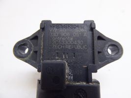 Volkswagen Fox Sensore di pressione 03D906051A