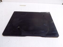 Toyota Avensis T220 Bandeja para la caja de la batería 74431-05030