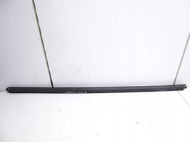 Seat Leon (5F) Listwa / Uszczelka szyby drzwi przednich 5F4837471