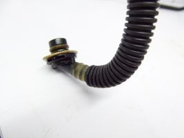 Mercedes-Benz E W210 Fuel line pipe 