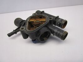 Renault Trafic II (X83) Boîtier de thermostat 8200074349C