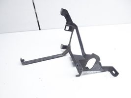 Audi A4 S4 B5 8D Kita variklio skyriaus detalė 8D0614121B