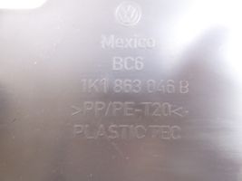 Volkswagen Jetta V Keskikonsolin etusivuverhoilu 1K1863046B