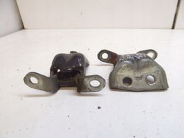 Nissan Qashqai Set di cerniere portiera anteriore 