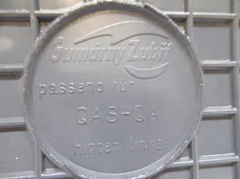 Nissan Qashqai Auton lattiamattosarja 