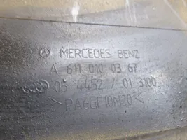 Mercedes-Benz C W202 Konepellin tuen vastakappale 