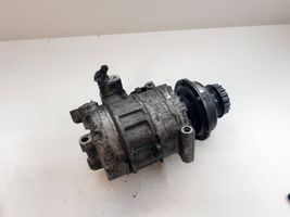 Volkswagen Touareg I Klimakompressor Pumpe 7H0820805C