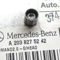 Mercedes-Benz C W203 Radio/CD/DVD/GPS-pääyksikkö A2038275242