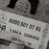 Mercedes-Benz E W212 Vaihteistoöljyn jäähdytin A0005010765