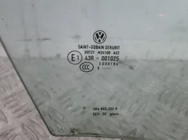 Volkswagen Golf VI Bīdāmo durvju stikls 