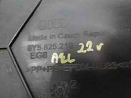 Audi A3 8Y Moottorin alustan välipohjan roiskesuoja 8Y5825219