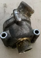 Mercedes-Benz W123 Tuyau de liquide de refroidissement moteur 1022030374