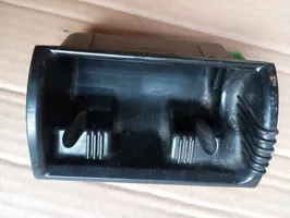 Ford Galaxy Popielniczka deski rozdzielczej 3B0857989A