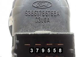 Ford Focus Muut kytkimet/nupit/vaihtimet 93bg17b676ba