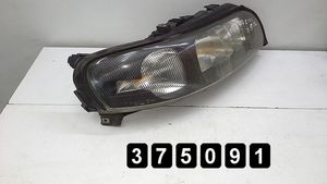 Volvo V70 Lampa przednia 8693548 89007898