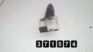 Nissan Note (E11) Autres commutateurs / boutons / leviers niles 14425