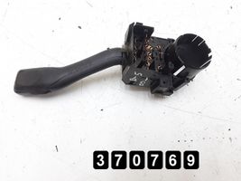 Volkswagen PASSAT B5 Muut kytkimet/nupit/vaihtimet 8l0953513g