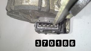 Ford Transit -  Tourneo Connect Etupyyhkimen vivusto ja moottori # 8t16-17504