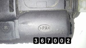 Opel Astra H Silniczek / Siłownik zamka centralnego 13158426