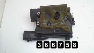 Mazda 2 Ilmansuodattimen kotelo 4600 17702-38010 17706-38