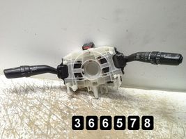 Subaru Impreza II Inne przełączniki i przyciski 83111FE440