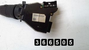 Nissan Note (E11) Altri interruttori/pulsanti/cambi 255609u00c