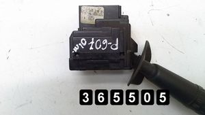 Peugeot 607 Autres commutateurs / boutons / leviers 96186612zl