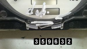 Mercedes-Benz SLK R170 Spidometrs (instrumentu panelī) 110080095 defect p