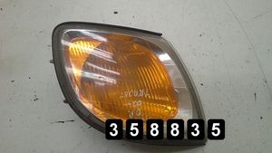 Hyundai Trajet Clignotant avant 92302-3a0