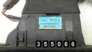 Renault Megane II Vaihteenvalitsimen verhoilu 8200504252