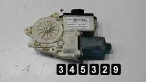 BMW X3 E83 Alzacristalli della portiera anteriore con motorino 69259631