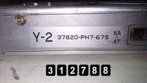 Honda Legend Блок управления двигателя 37820PH7675