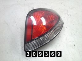 KIA Rio Lampa tylna 8D22