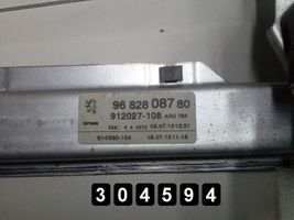 Peugeot 3008 I Elektryczny podnośnik szyby drzwi 9682808780