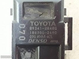 Toyota Prius (XW30) Pysäköintitutkan anturi (PDC) 1883002690