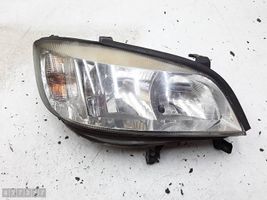 Opel Zafira A Lampa przednia 67716829