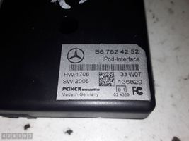 Mercedes-Benz B W245 Puhelimen käyttöyksikkö/-moduuli B67824252