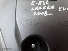 Mitsubishi Lancer VIII Subwoofer-bassokaiutin 8720A042